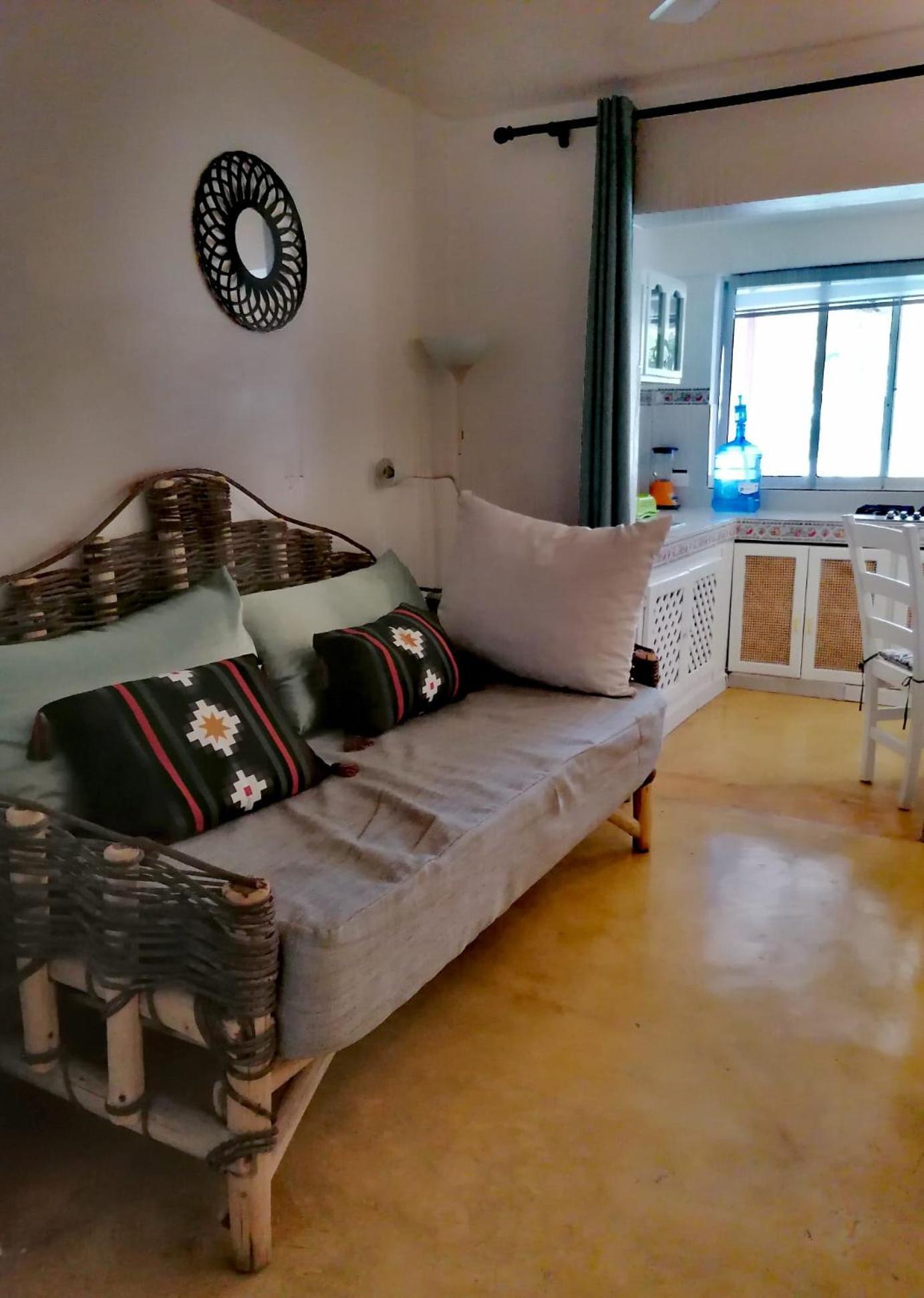 לאס גלראס B&B Aparthotel La Isleta מראה חיצוני תמונה